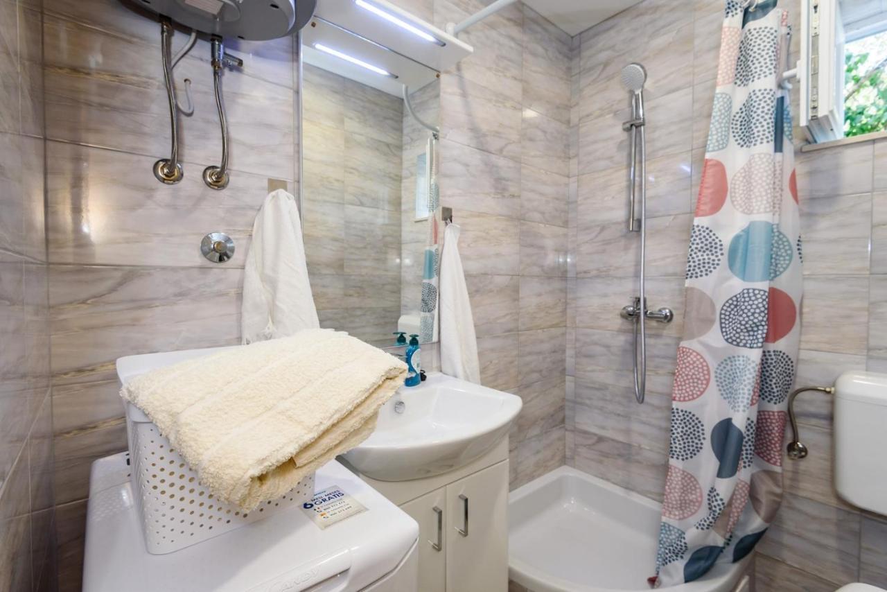 Rogotin Apartment Dego Near Ploce, Riverfront, Parking מראה חיצוני תמונה